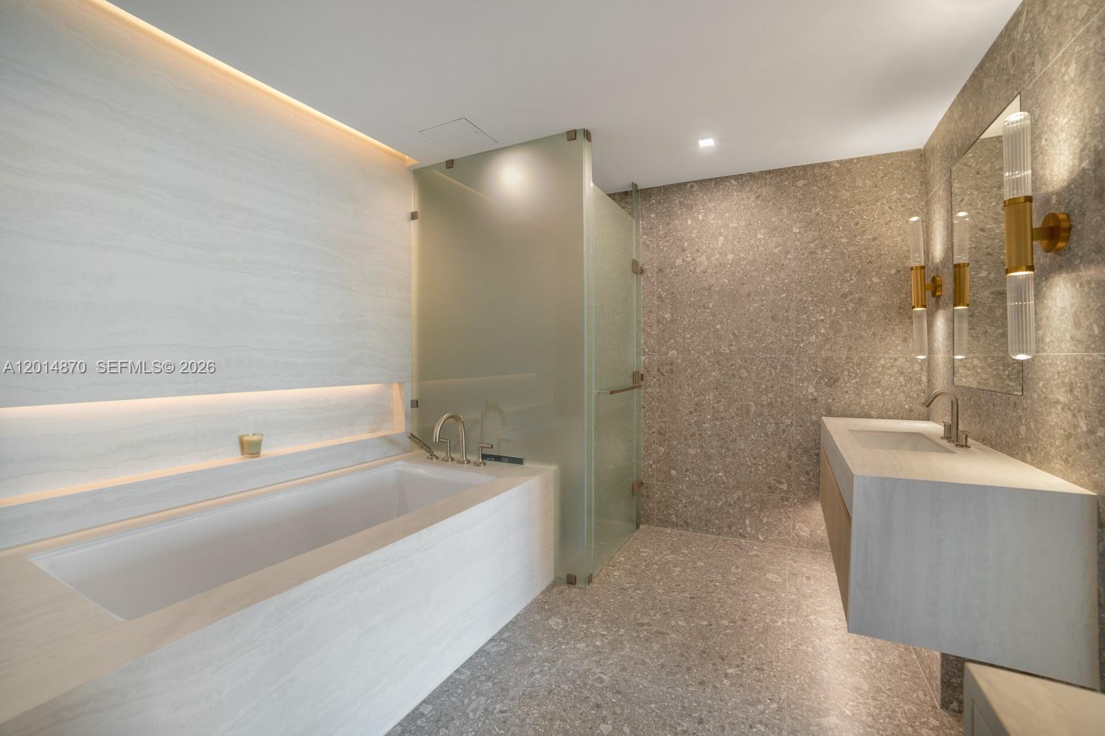 Casamar Condo - Residential