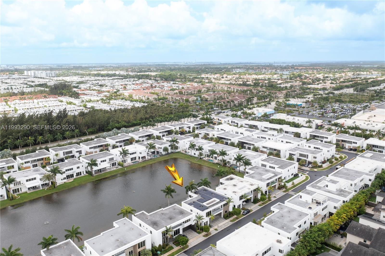 DORAL COMMONS RESIDENTIAL - Residential