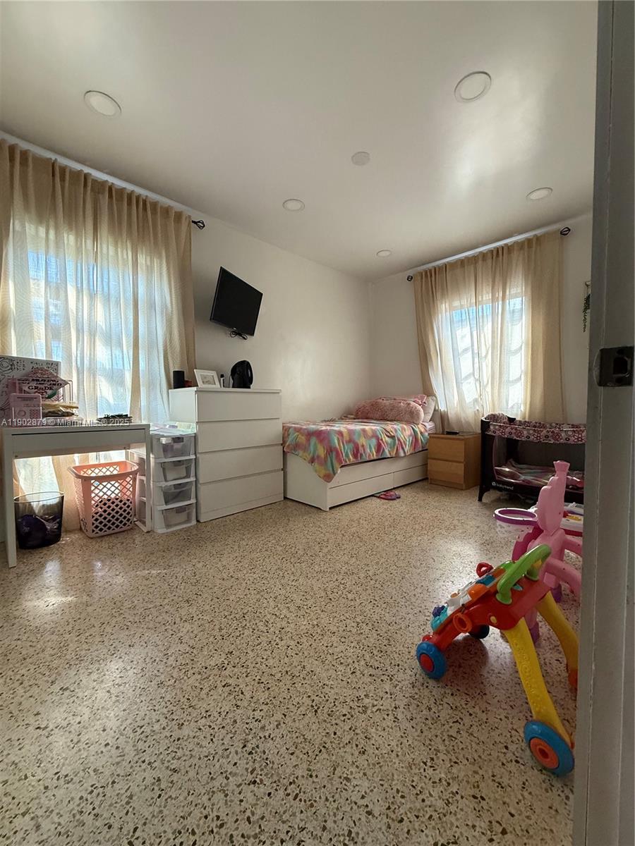 WESTHAVEN HEIGHTS - Residential Lease