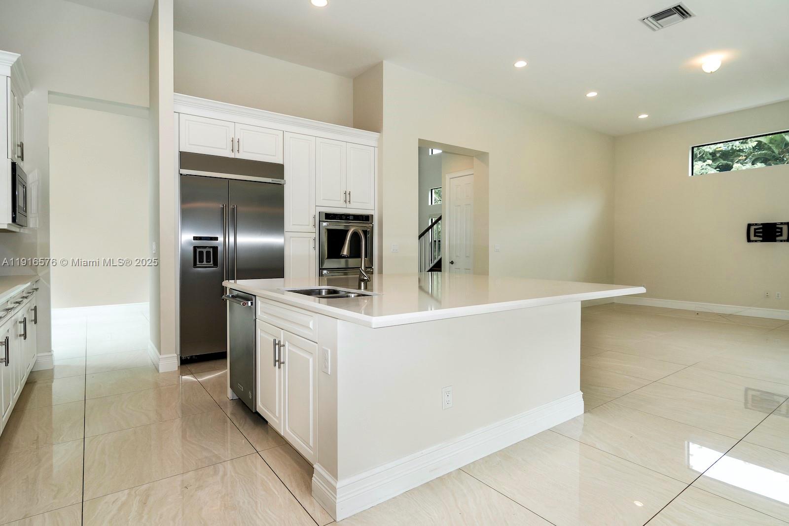 SEVEN BRIDGES - Residential Lease