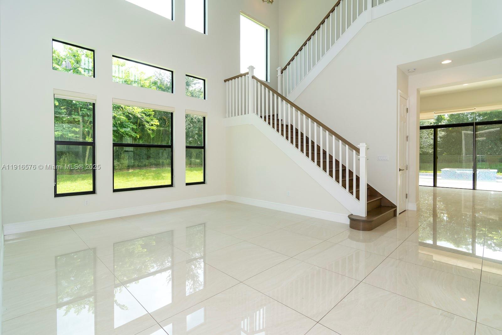 SEVEN BRIDGES - Residential Lease