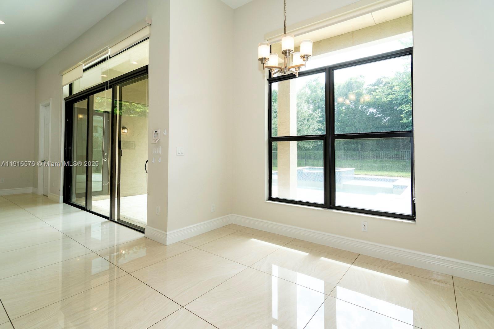 SEVEN BRIDGES - Residential Lease