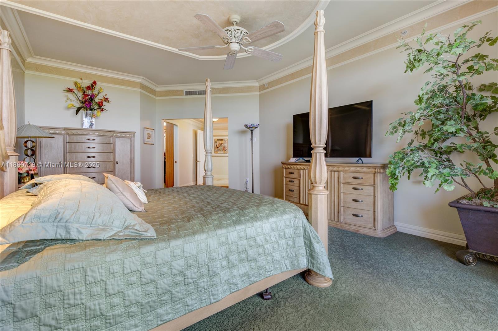 THE GABLES CONDO - Residential