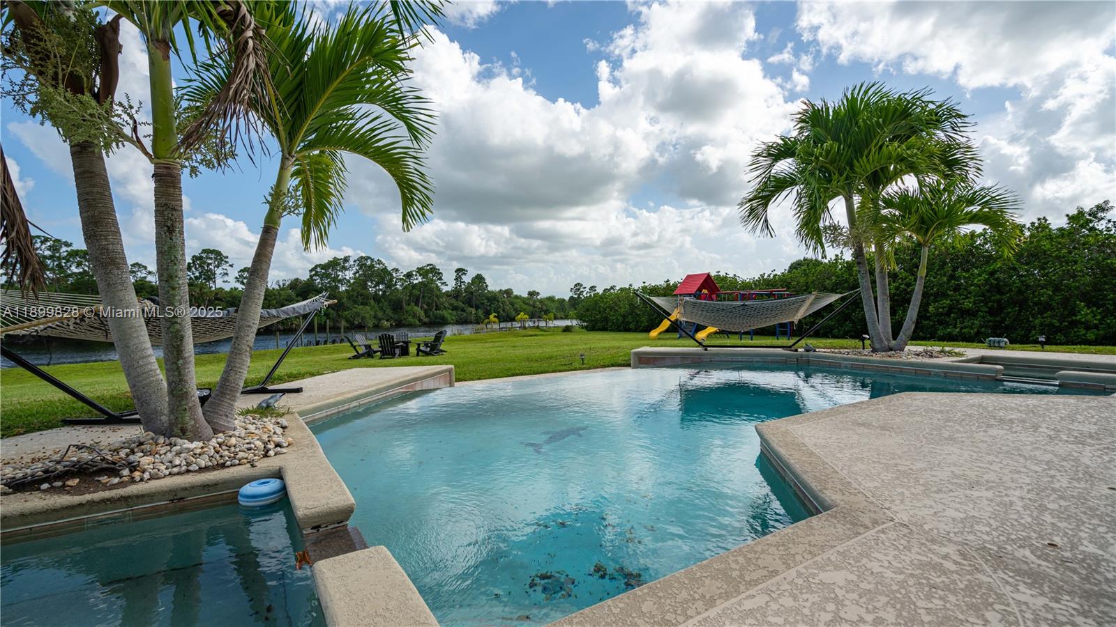 GREENVILLE ESTATES PLAT O - Residential