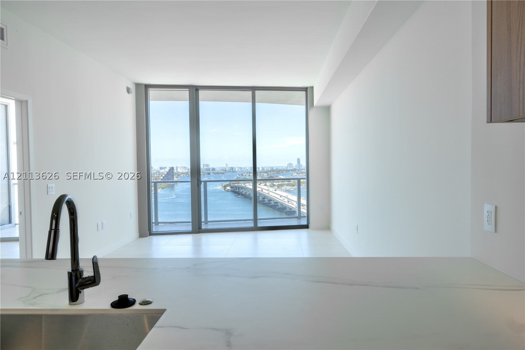 1400 Biscayne Blvd 2204