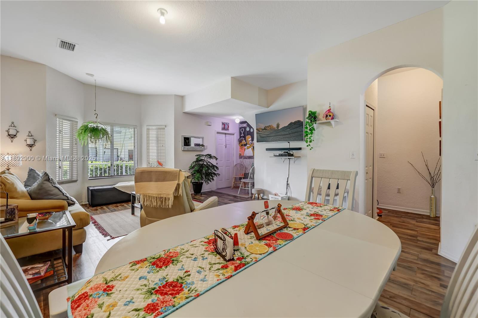 TOWNGATE NORTH - Residential