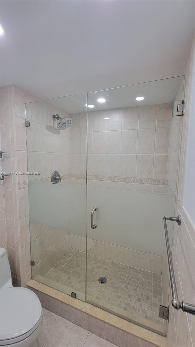 BONAVIDA CONDO - Residential