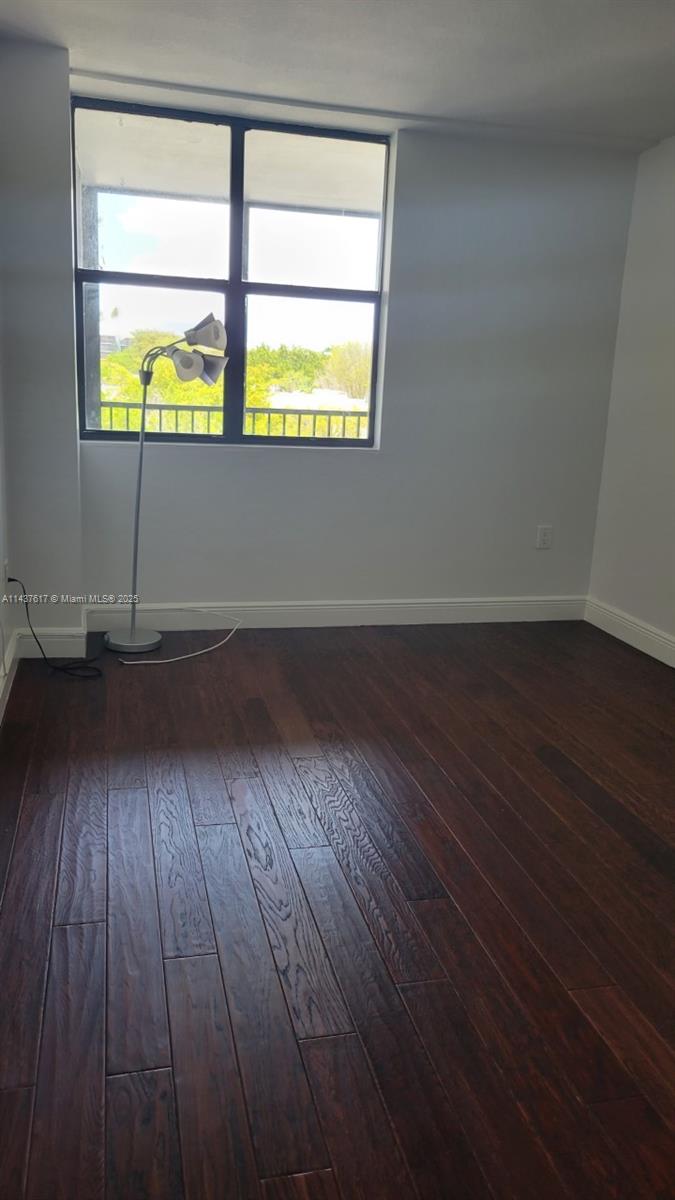 BONAVIDA CONDO - Residential