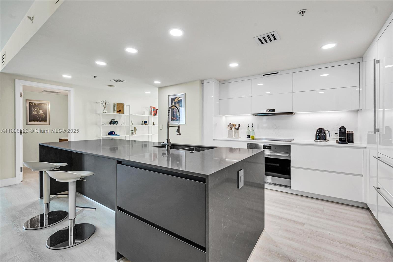 ONYX ON THE BAY CONDO - Residential