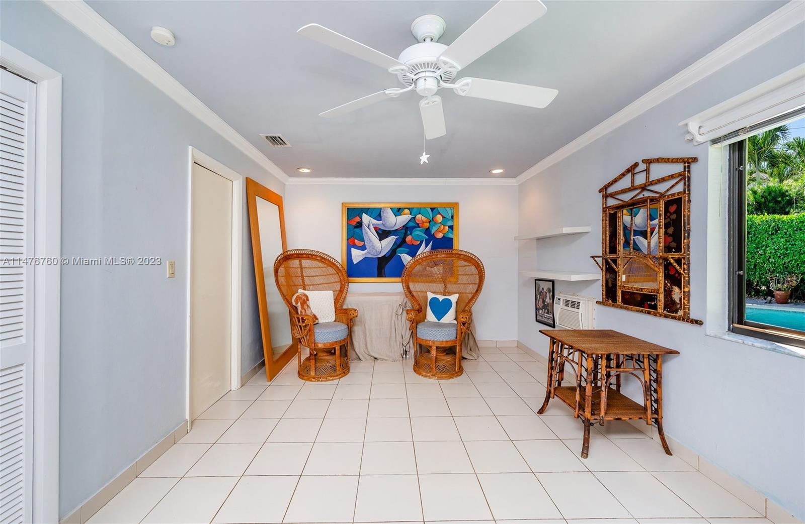 TROPICAL ISLE HOMES SUB 4 - Residential