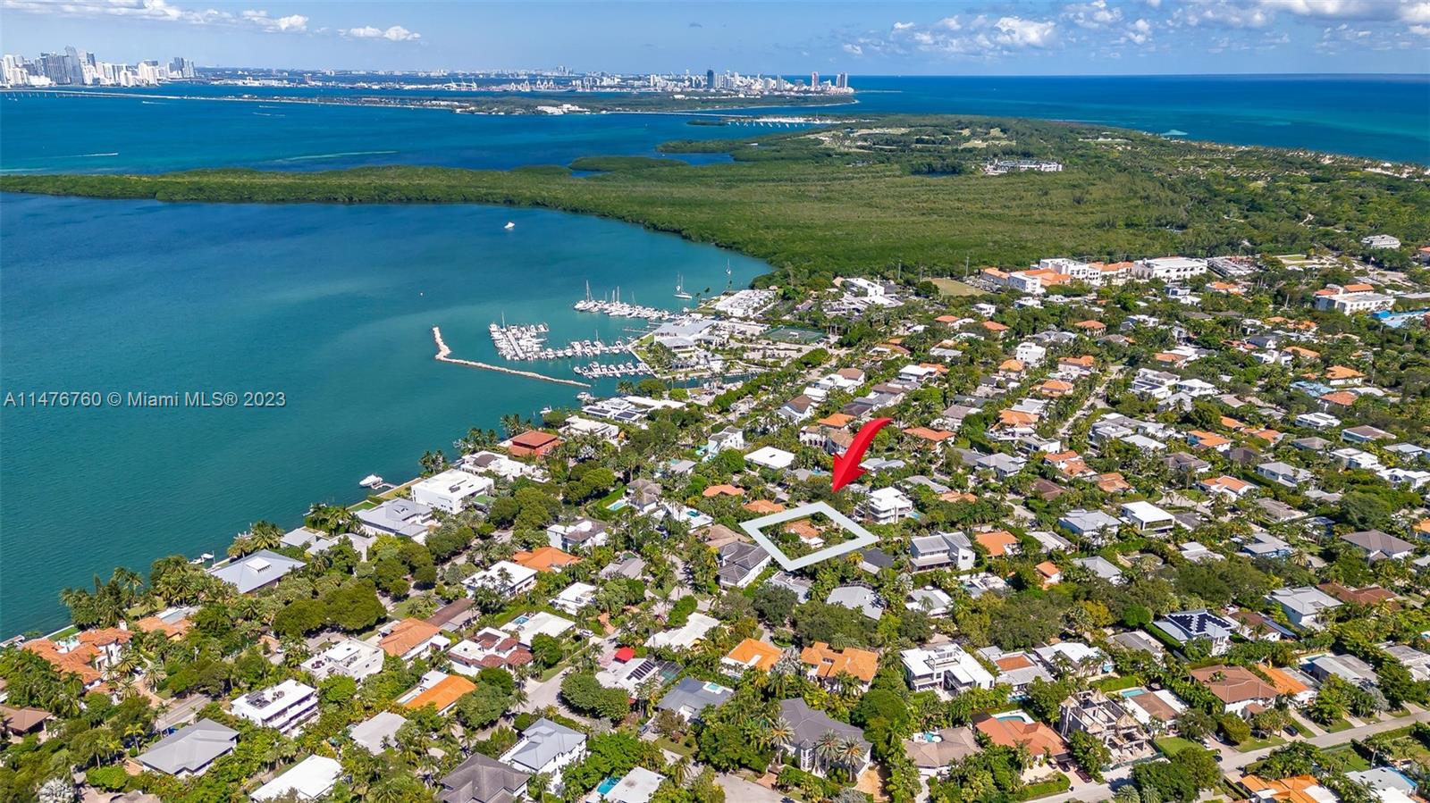 TROPICAL ISLE HOMES SUB 4 - Residential