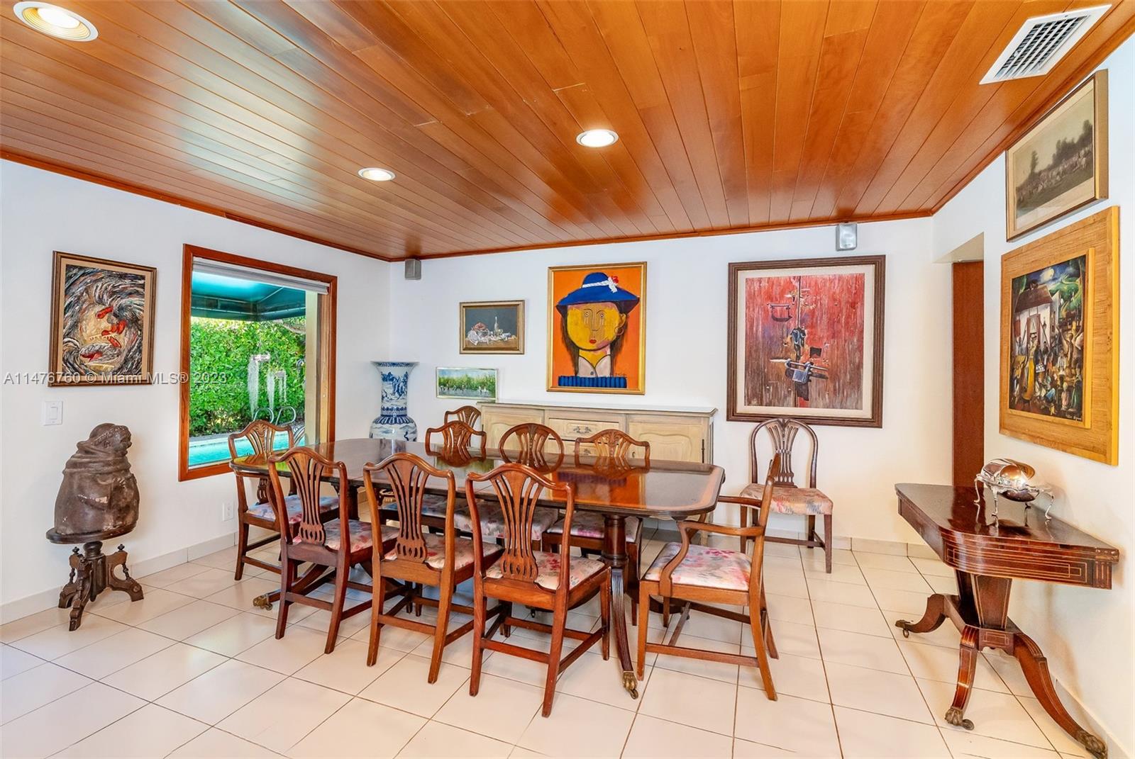 TROPICAL ISLE HOMES SUB 4 - Residential