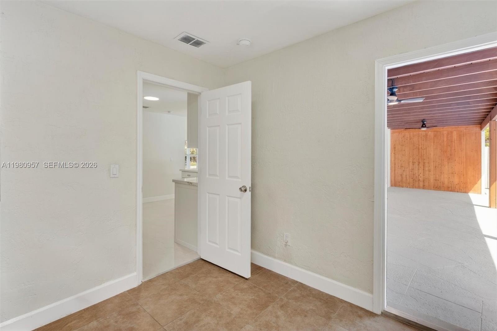 FEDERAL PARK - Residential