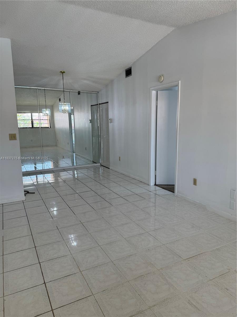 MOORS POINTE CONDO - Residential