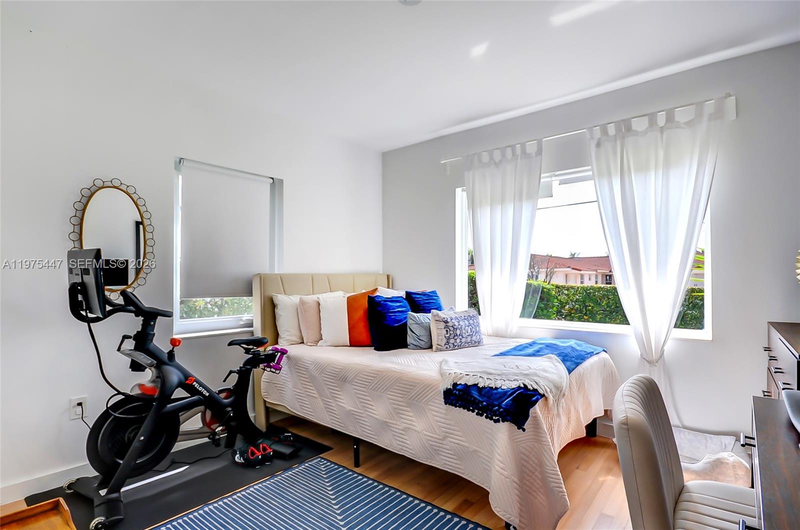 ENGLEWOOD - Residential