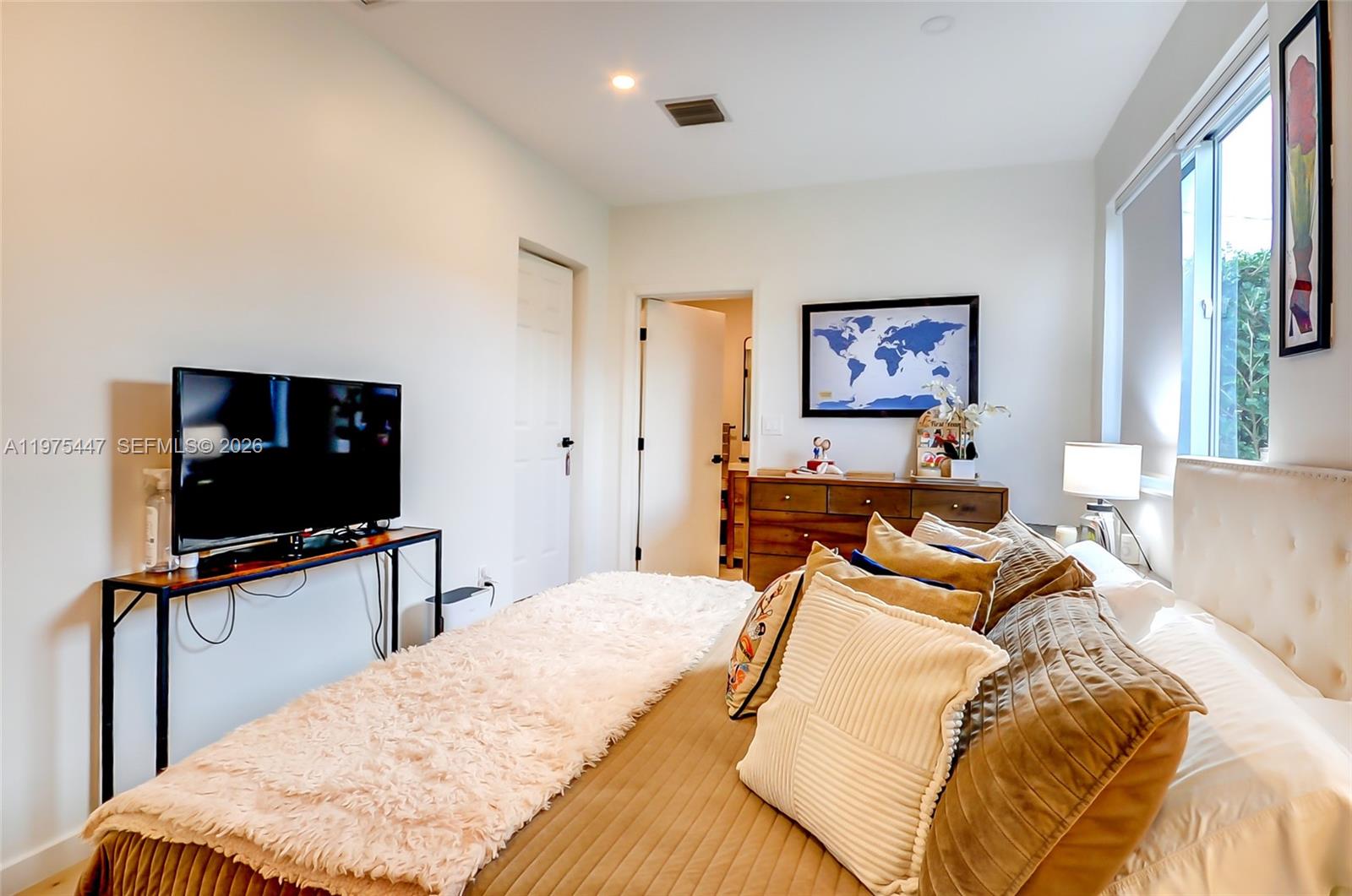 ENGLEWOOD - Residential