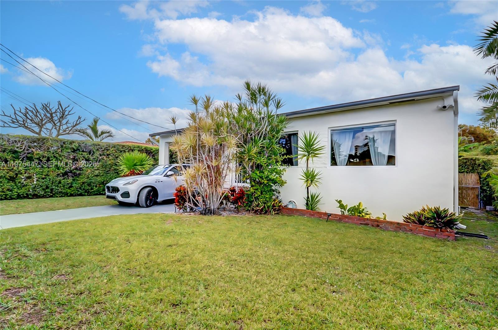 ENGLEWOOD - Residential