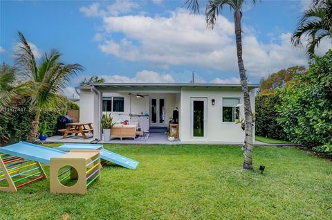 Tiny photo for 3641 SW 13th Ter, Miami, FL 33145 (MLS # A11975447)