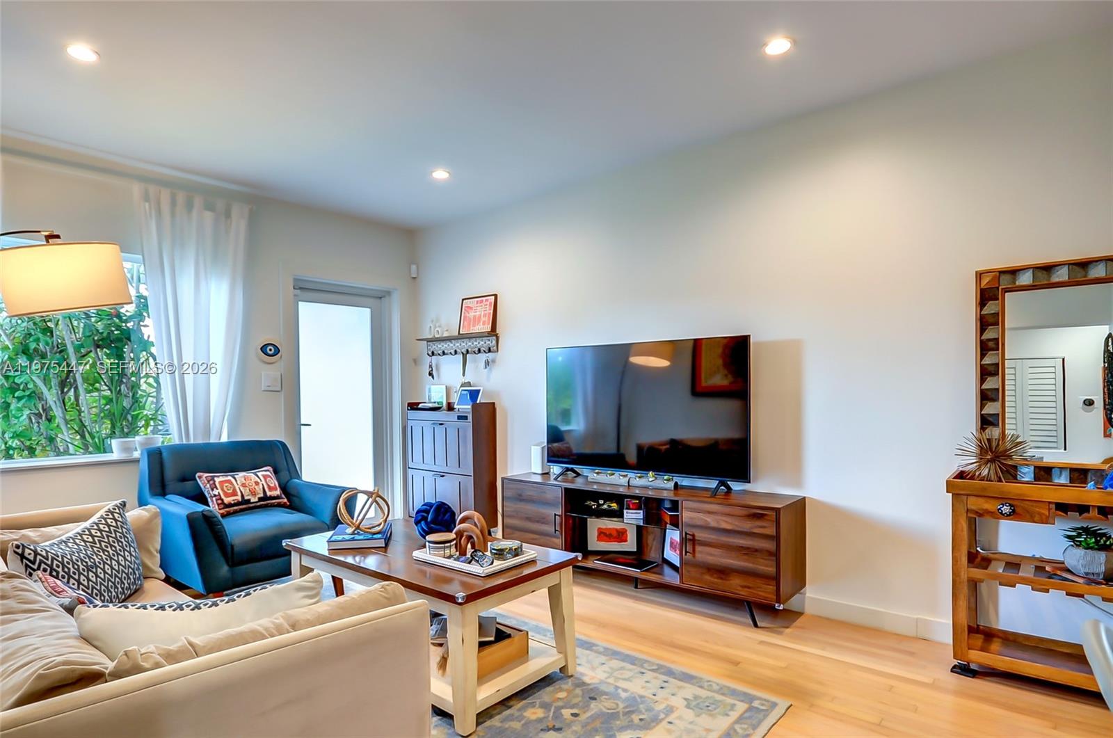 ENGLEWOOD - Residential