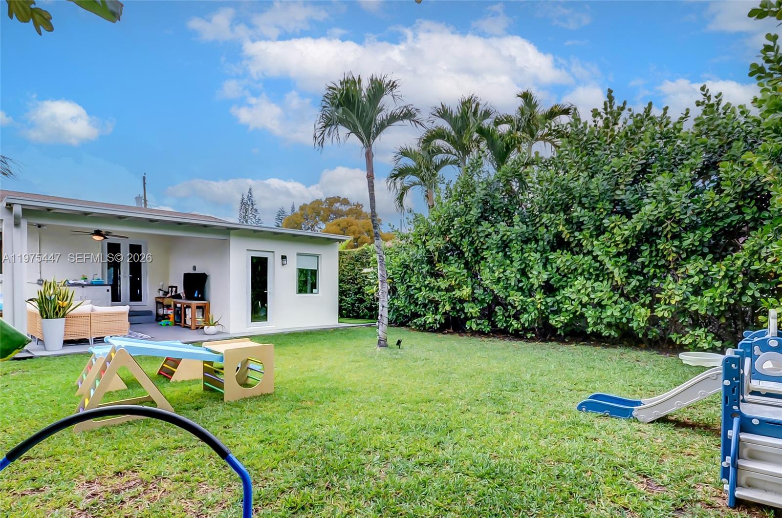 ENGLEWOOD - Residential