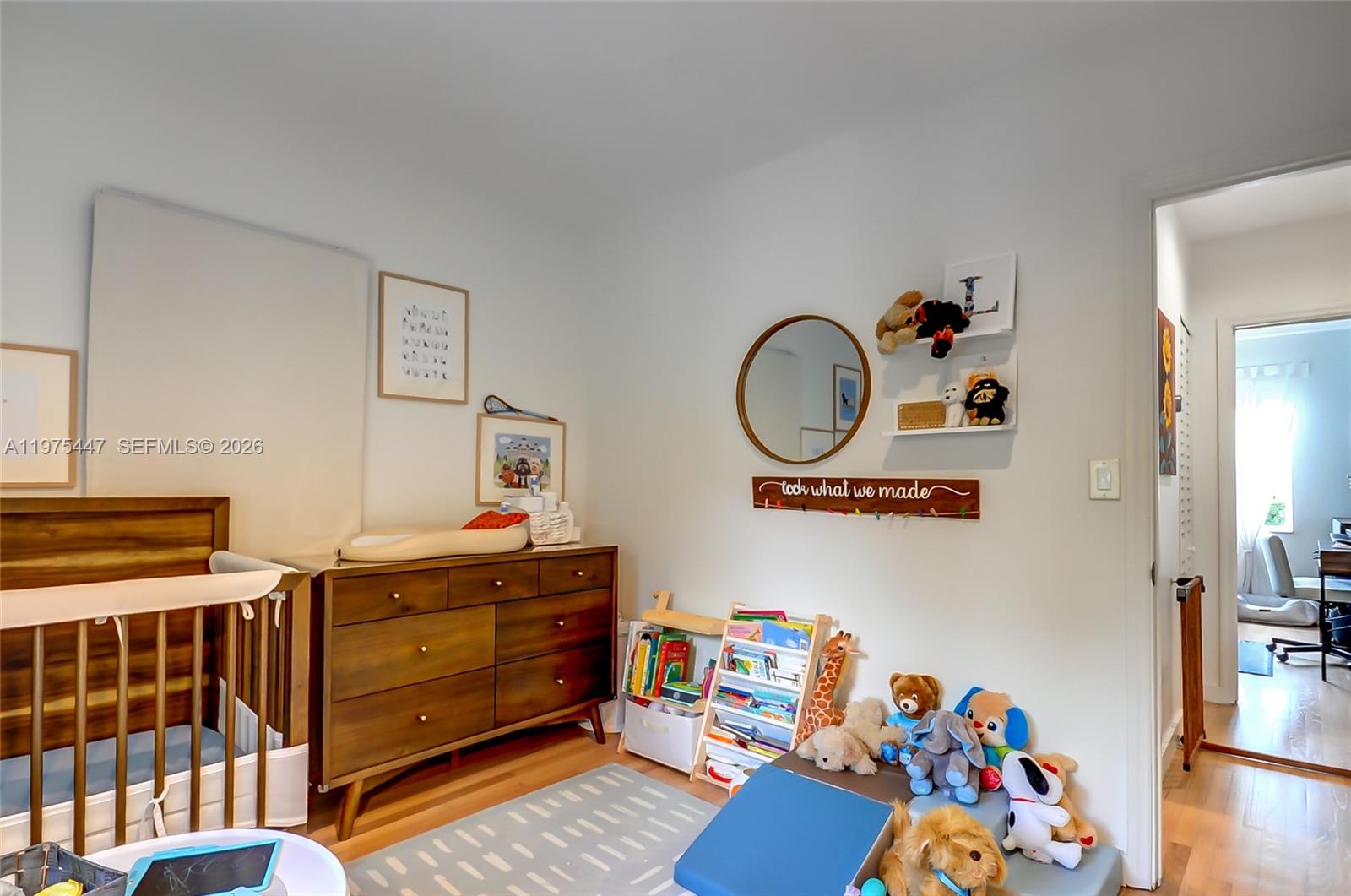 ENGLEWOOD - Residential