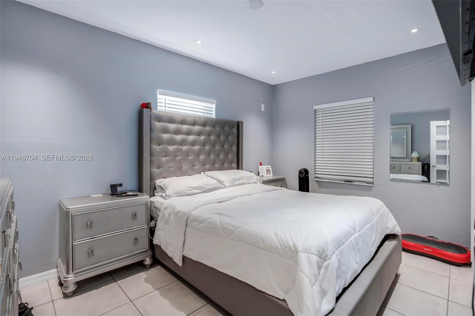 RICHMOND HEIGHTS - Residential