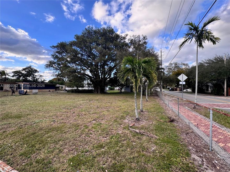 Excellent development opportunity. Vacant lot sold with an approved Single-Family Home (SFH) project, including approved site plan and construction drawings. The project is permit-ready; buyer only needs to change the contractor of record and pay applicable impact fees to pull permits and begin construction.
Shovel-ready residential project in Dania Beach, located approximately 5 minutes from the beach, recreational parks, and marinas. The adjacent lot is also available, featuring a different approved design and floor plan, offering flexibility for builders seeking multiple projects.
