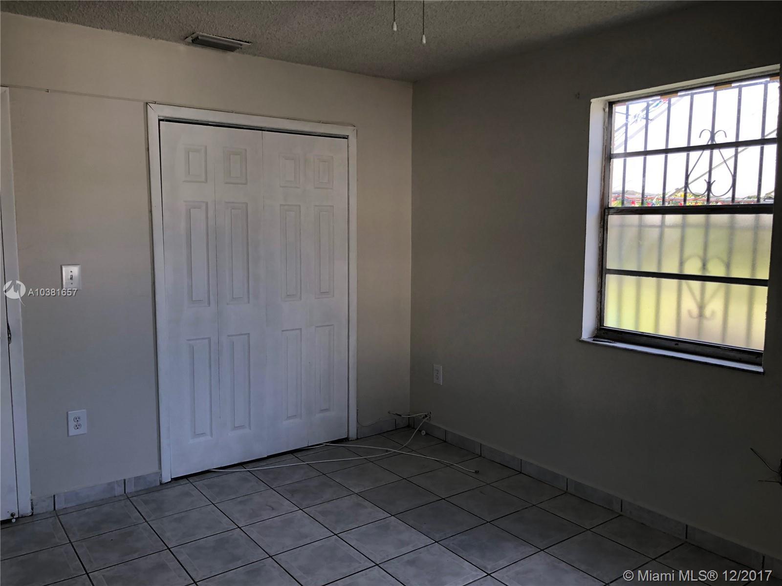 TOWN OF HIALEAH 1 ADDN AM - Residential Lease