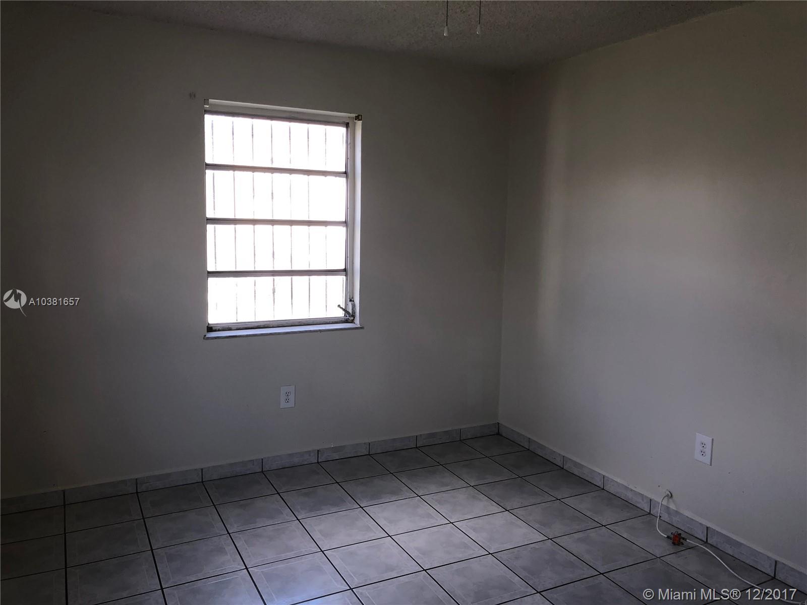 TOWN OF HIALEAH 1 ADDN AM - Residential Lease