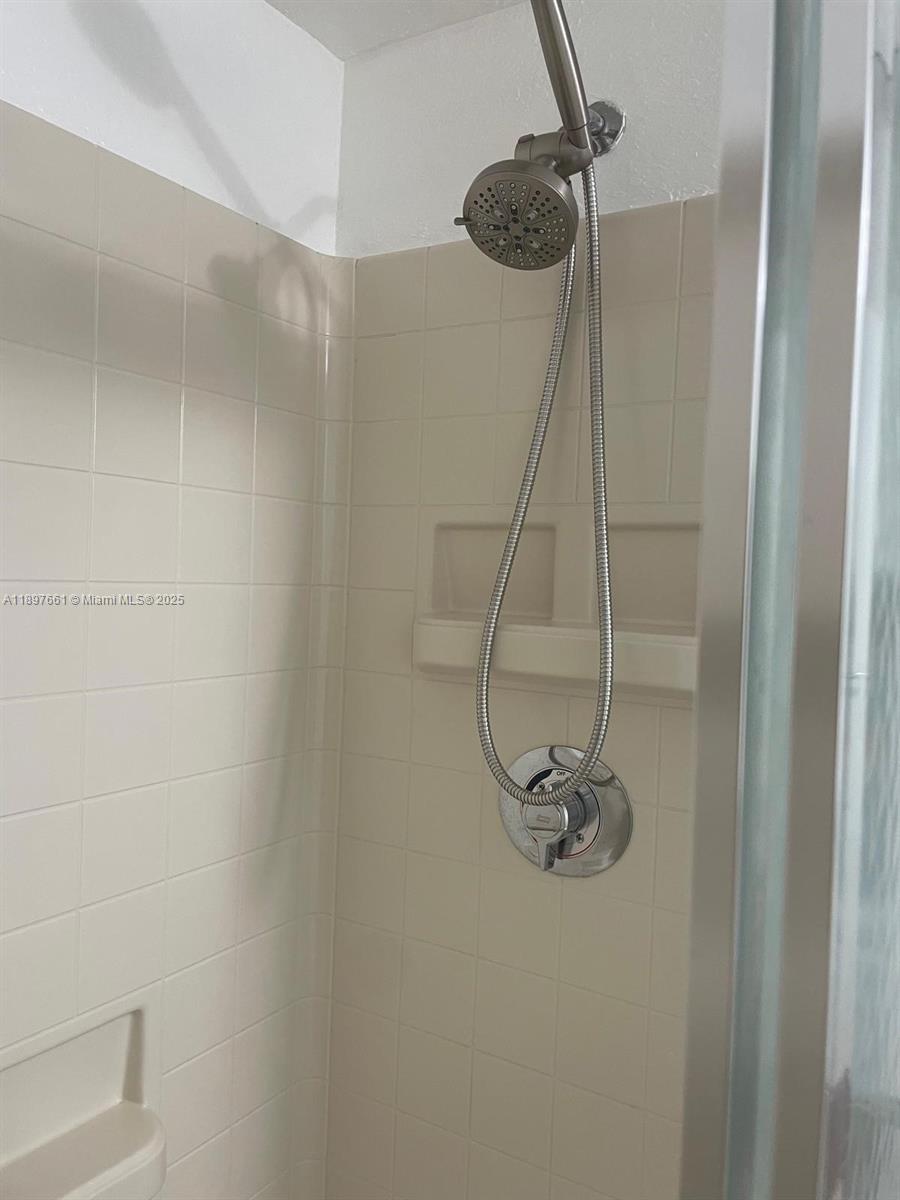 CYPRESS POINTE AT CORAL S - Residential Lease