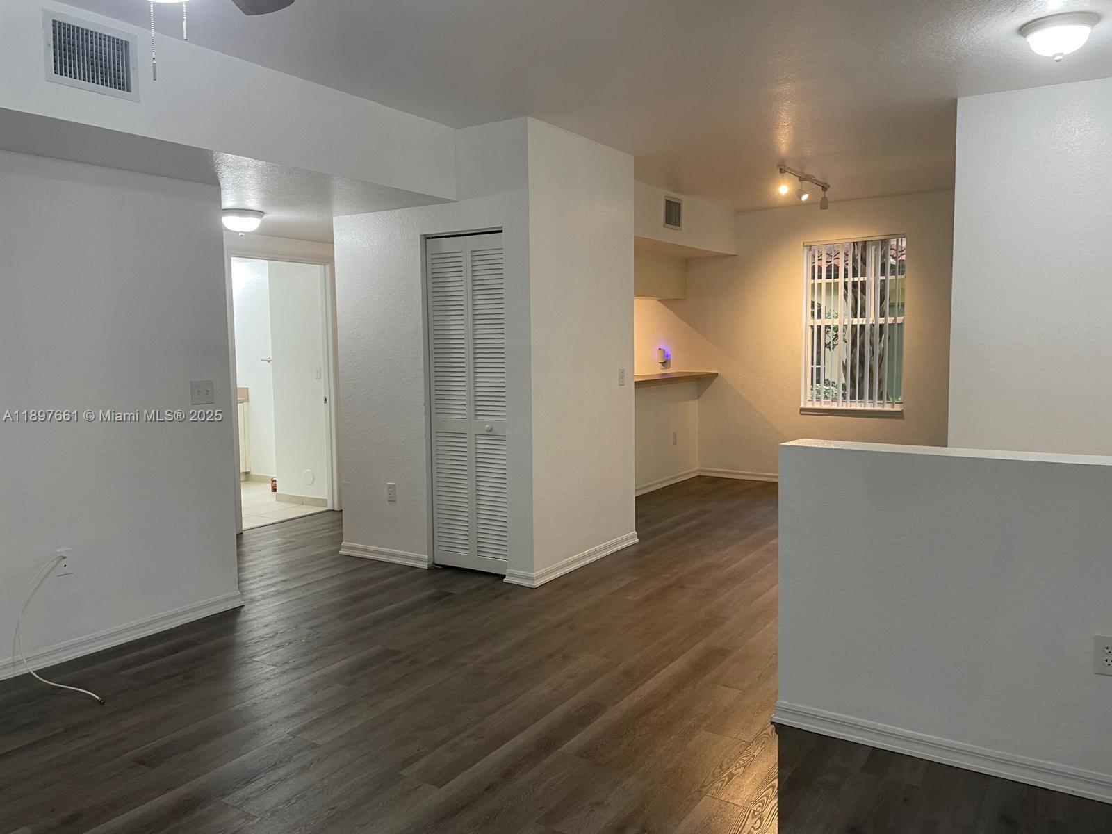 CYPRESS POINTE AT CORAL S - Residential Lease