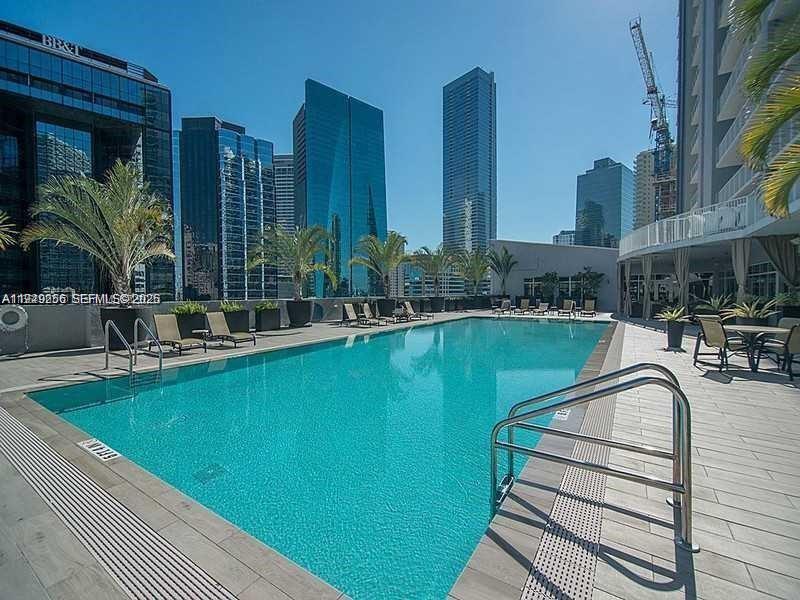 VUE AT BRICKELL CONDO - Residential