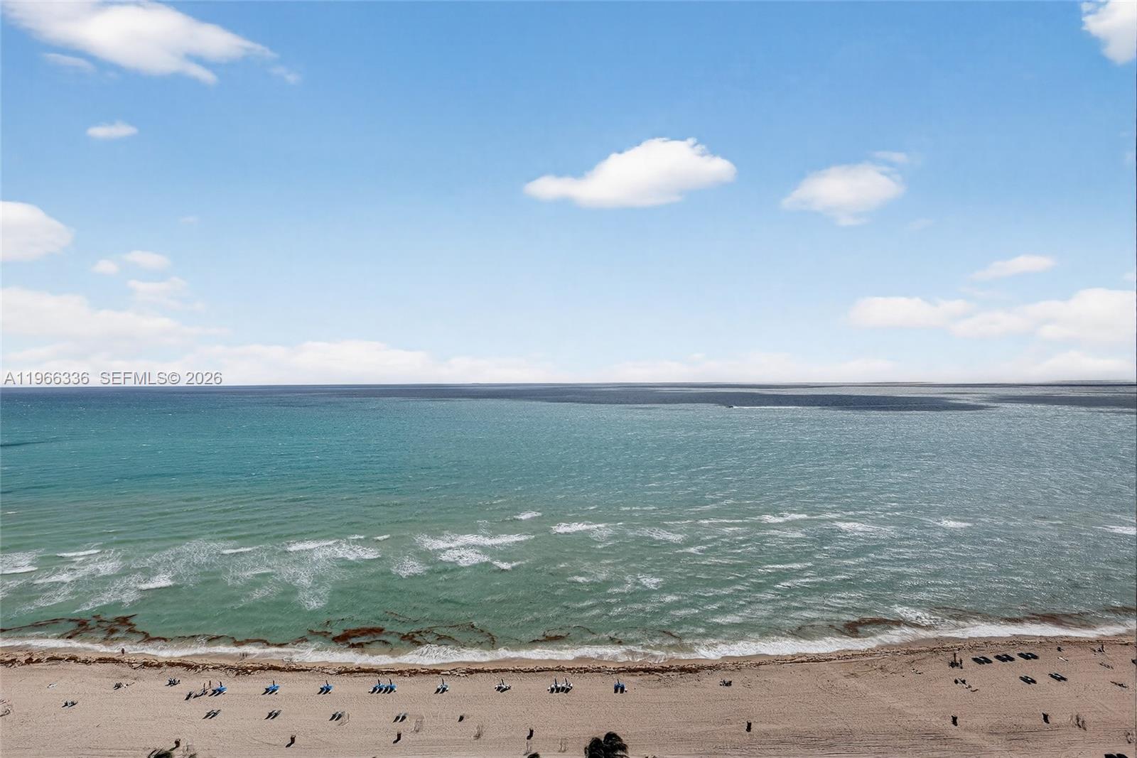 THE PINNACLE CONDO - Residential