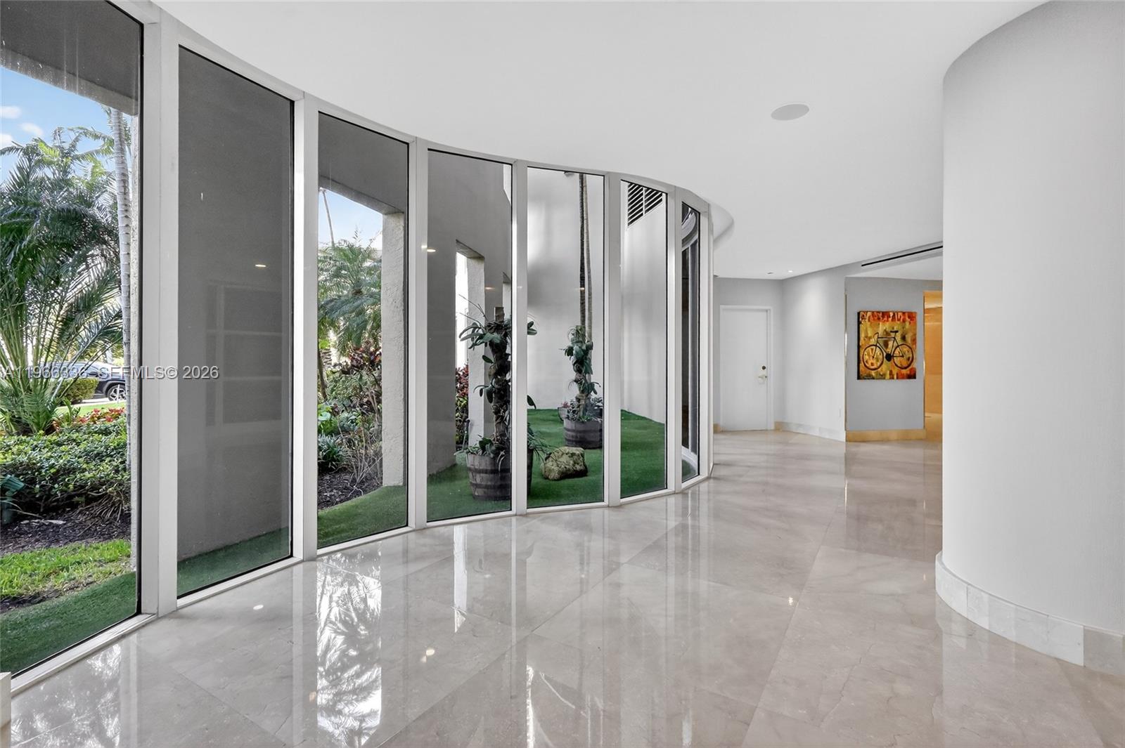 THE PINNACLE CONDO - Residential