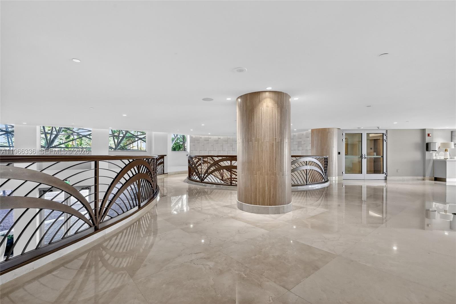 THE PINNACLE CONDO - Residential