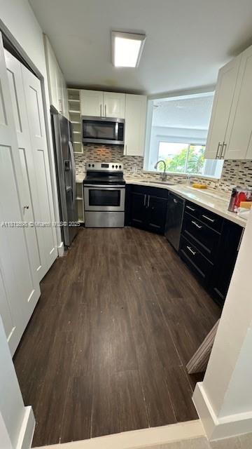 Rental Property at 3457 Nw 44th St 103, Oakland Park, Miami-Dade County, Florida - Bedrooms: 2 
Bathrooms: 2  - $2,000 MO.