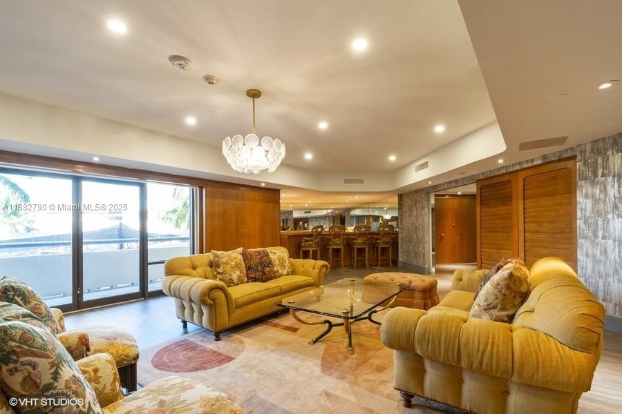 TURNBERRY ISLE CONDO - Residential Lease