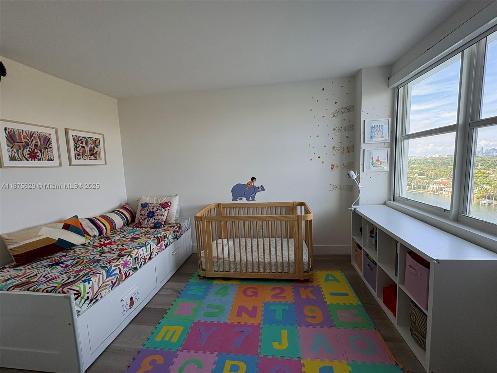 ROYAL EMBASSY CONDO - Residential Lease