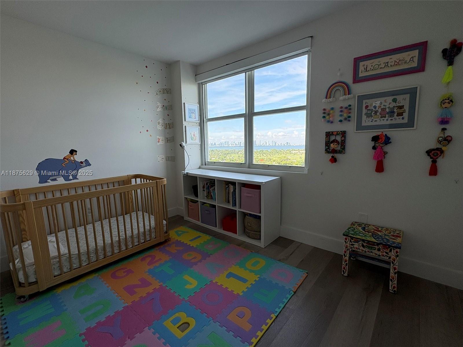 ROYAL EMBASSY CONDO - Residential Lease