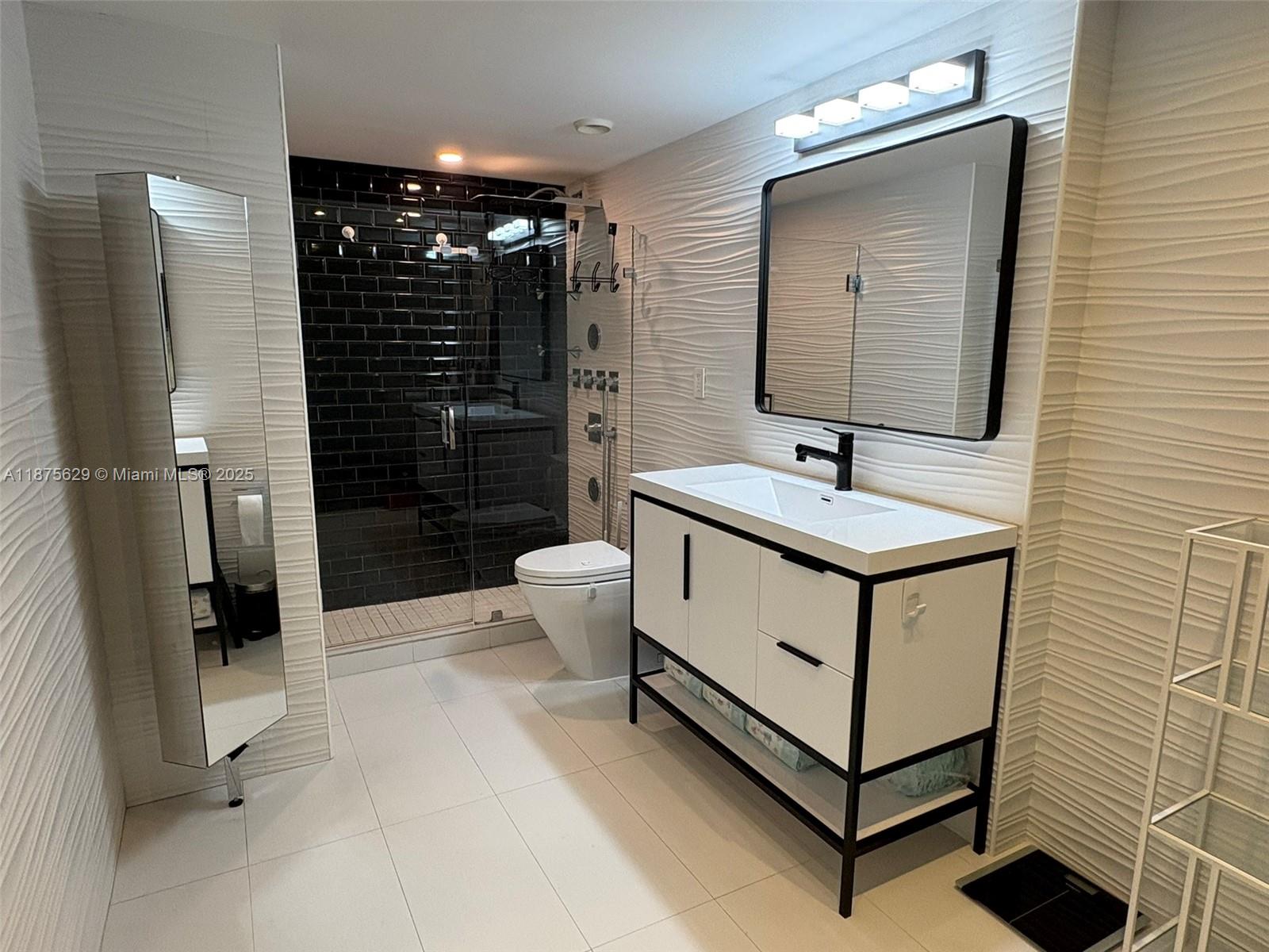 ROYAL EMBASSY CONDO - Residential Lease