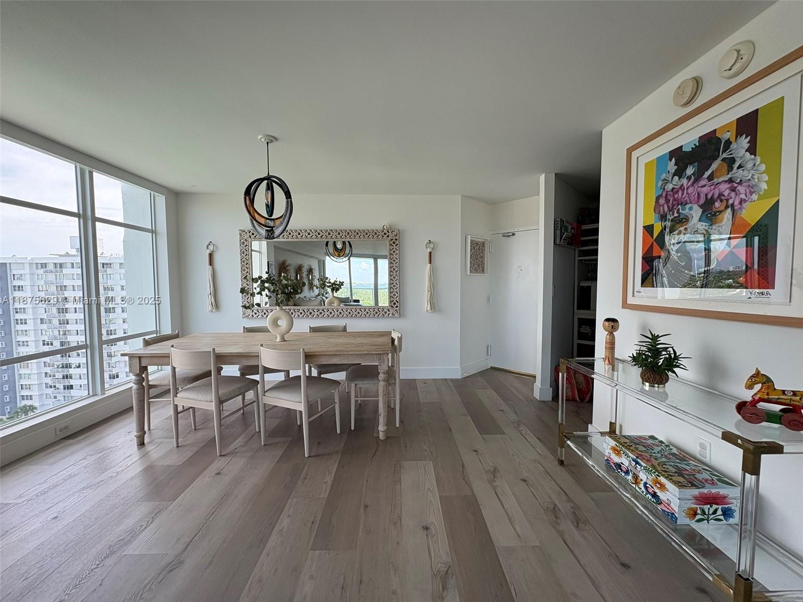 ROYAL EMBASSY CONDO - Residential Lease