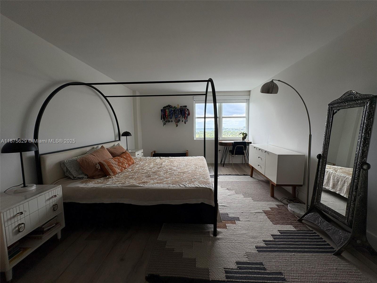 ROYAL EMBASSY CONDO - Residential Lease