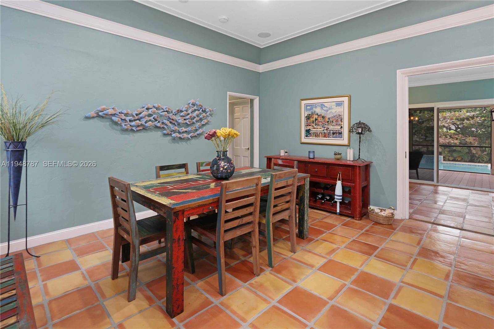 HOLLYWOOD LAKES SECTION - Residential