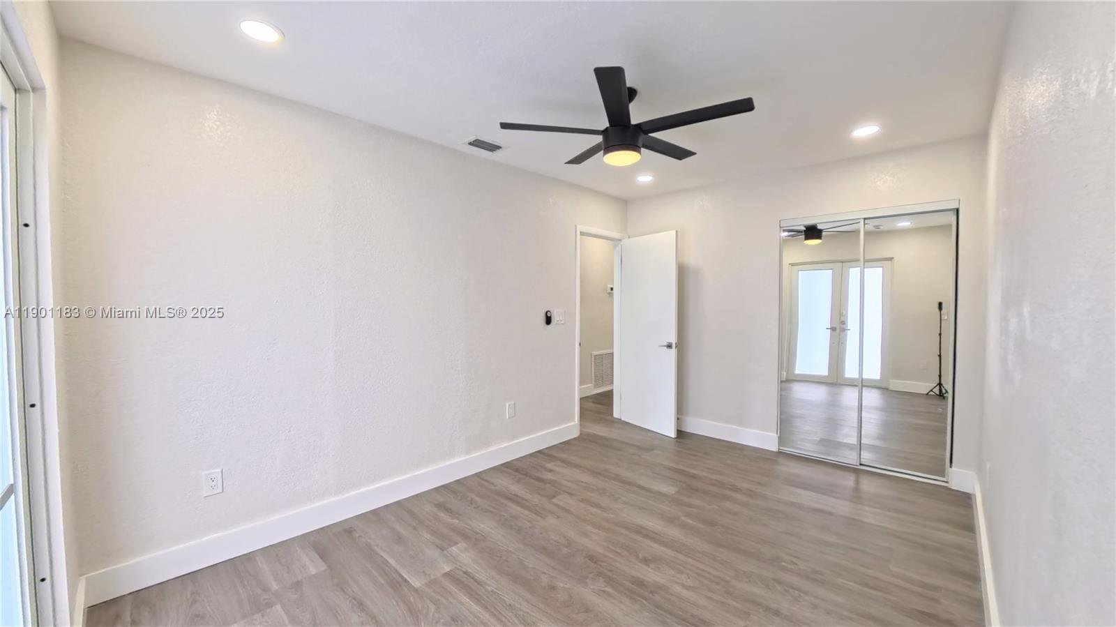 LUNSFORD GARDENS - Residential