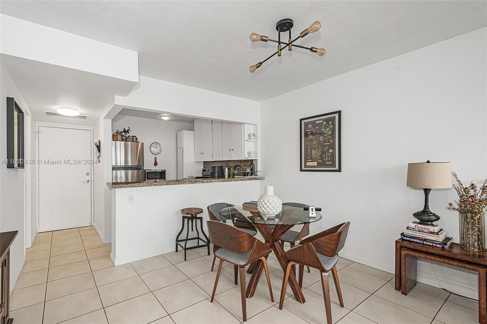 BAYVIEW TERR CONDO - Residential
