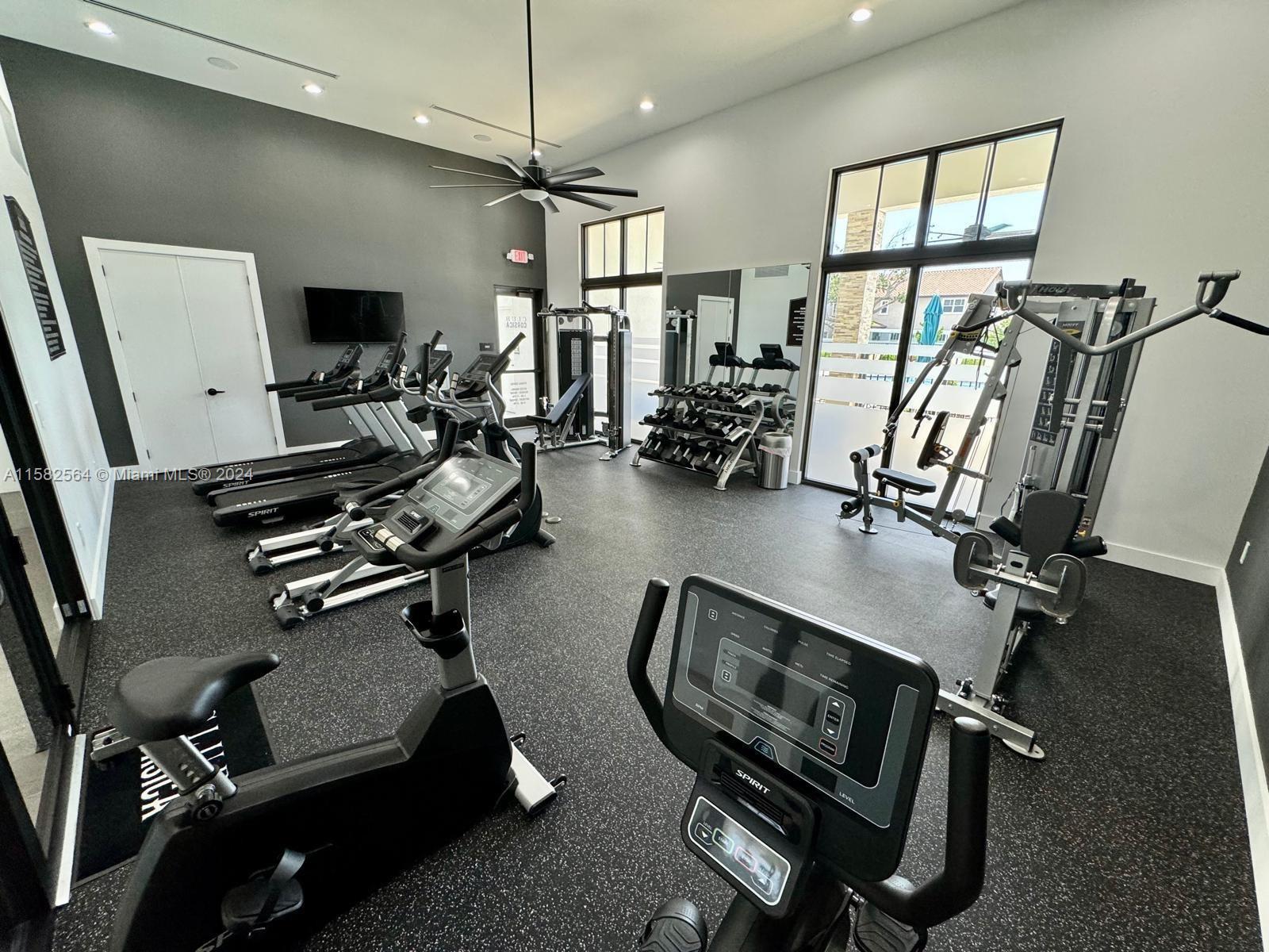 ESTATES AT SILVER PALM - Residential