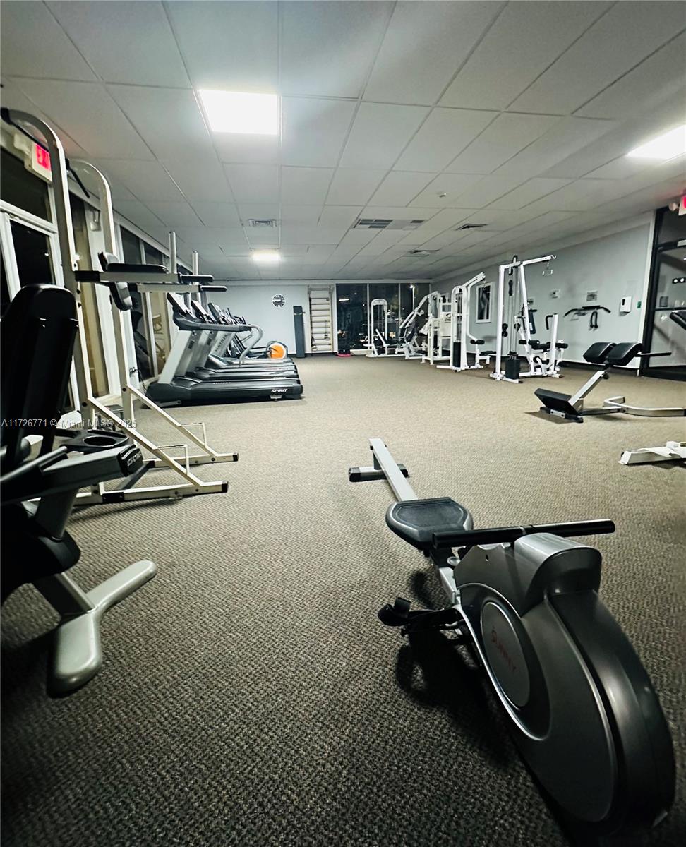 ARLEN HOUSE CONDO - Residential