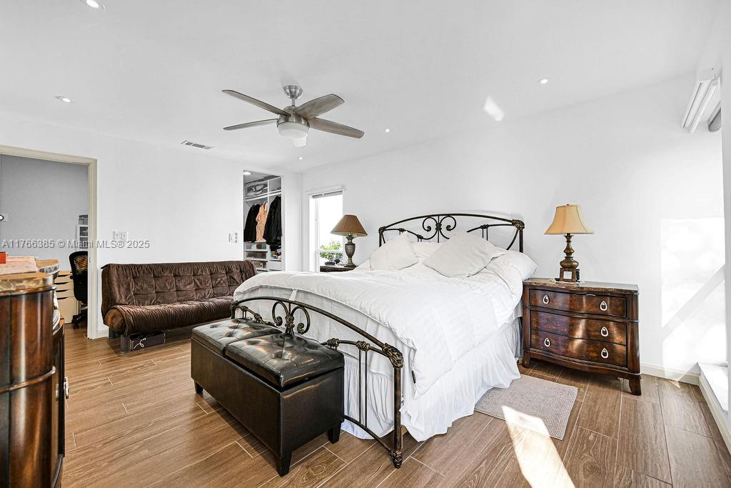 LAKES OF WOODHAVEN I - Residential