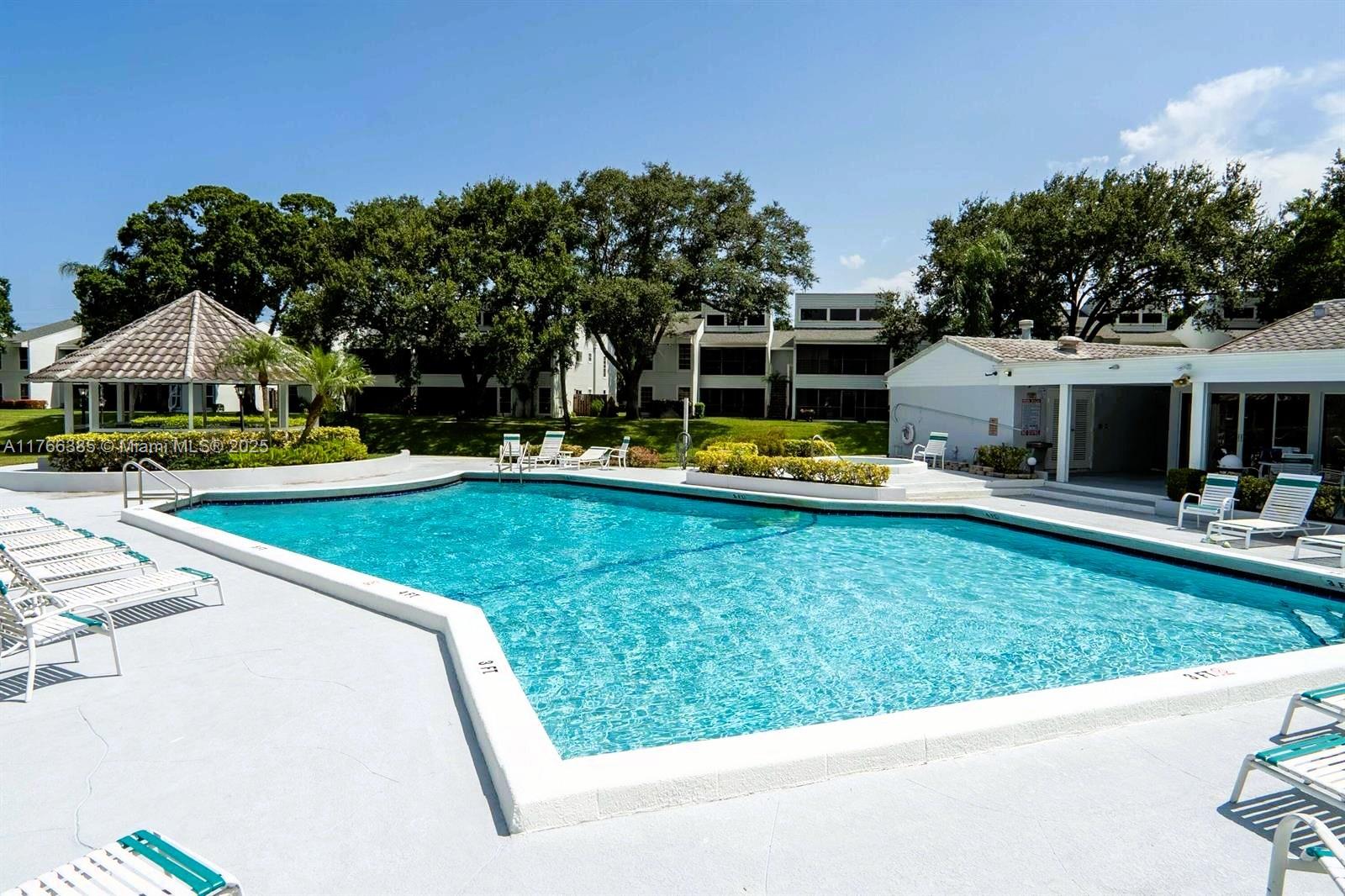 LAKES OF WOODHAVEN I - Residential