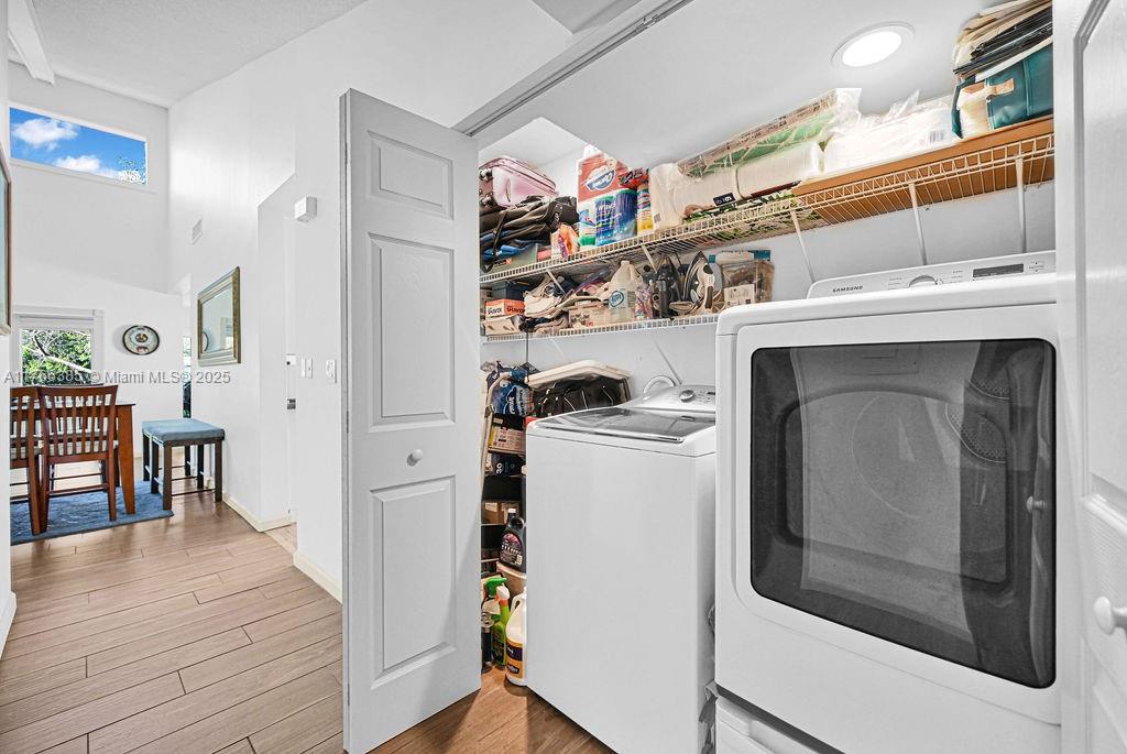 LAKES OF WOODHAVEN I - Residential